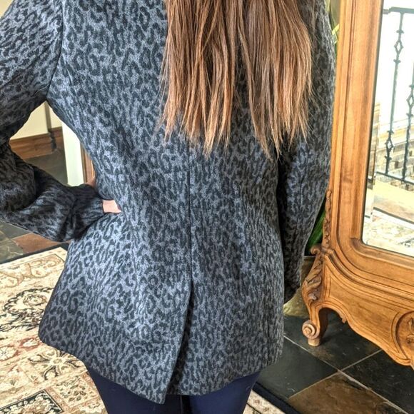 Original Frenchi Leopard Faux Fur Trim Coat - Picture 2 of 13